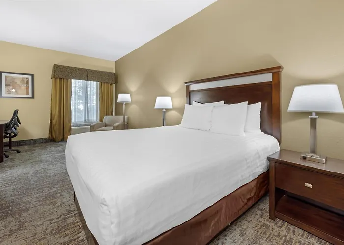 Best Western Plus Prairie Inn