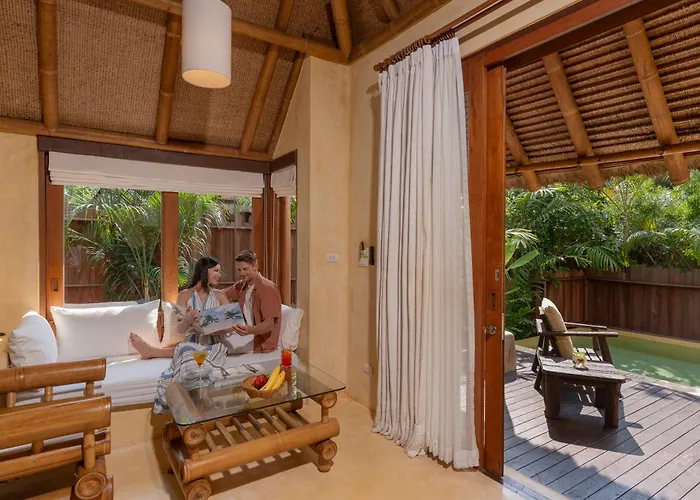 High Season Pool Villa & Spa