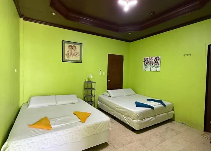 Sascha'S Resort Oslob