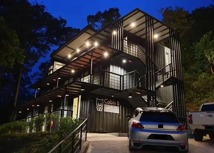 Lilla Waterfall Retreat - Sg Lembing, Kuantan Formerly Known As Casa Hill Resort