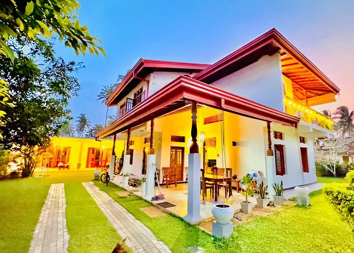 Villa 252 Kosgoda - Beach Side Stay & Tours