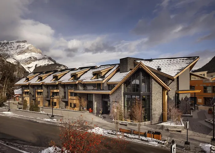 Peaks Hotel And Suites