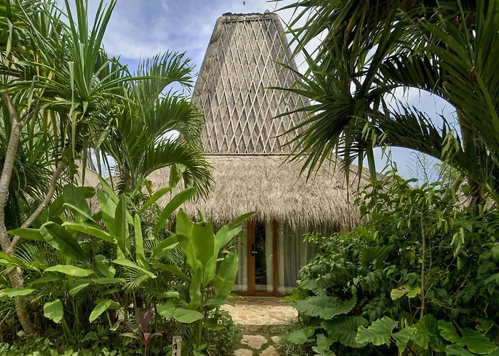 Arya Sumba - Kodi Resort