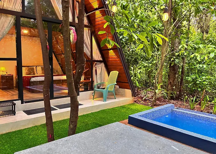 Kandy Little White House Cabana With Private Pool