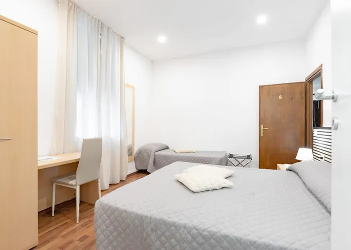 Hotel Victoria-Bike Friendly vicino Finalborgo e mare