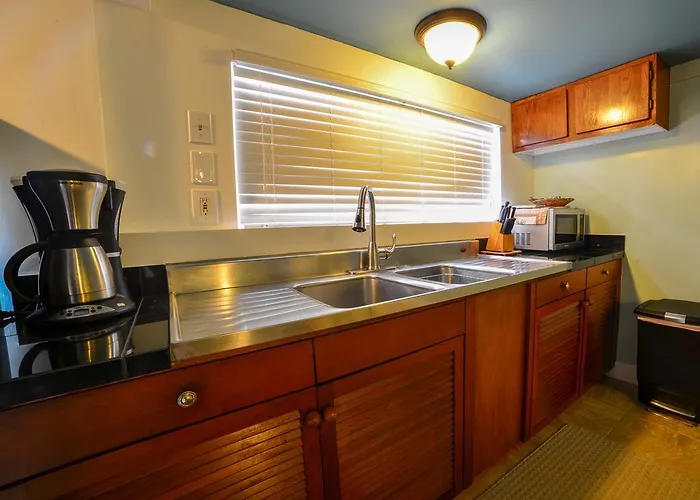 Wailuku Guesthouse
