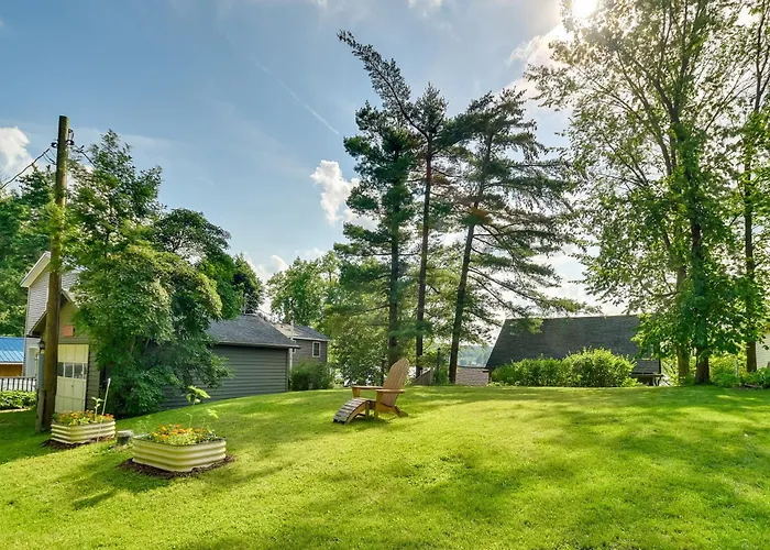 Waterfront Escape On Loon Lake: Private Beach!