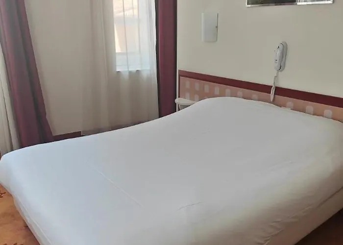 Alfred Hotels Toulouse Victor Hugo - Hotel Renove