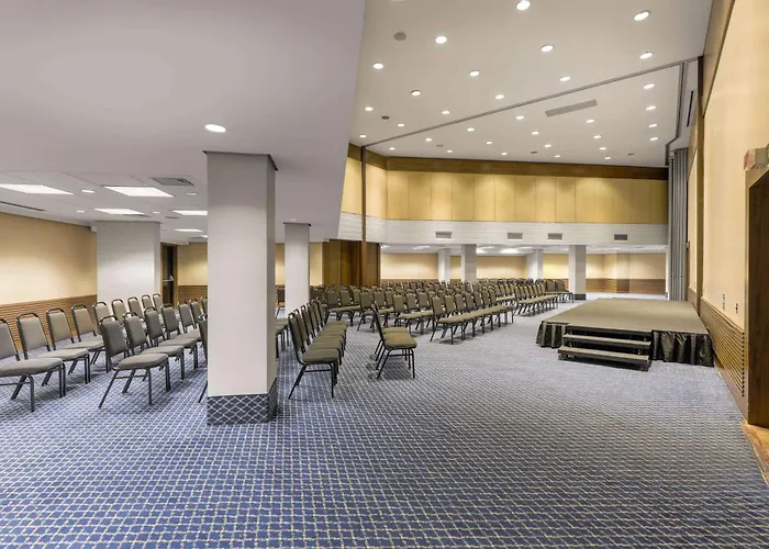 Wyndham Sao Paulo Ibirapuera Convention Plaza