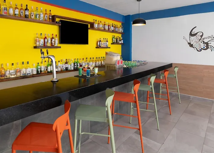 Decameron La Marina Guayabitos, Ramada All-Inclusive Resort