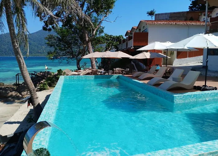 Aya Beach Resort Koh Lipe