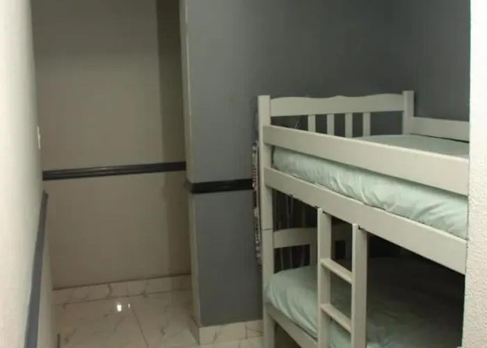 Unit 35 Pendleberry Grove Holidays