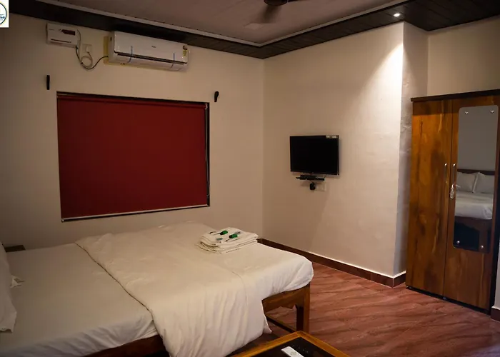 Shivansh Cottages And Resort