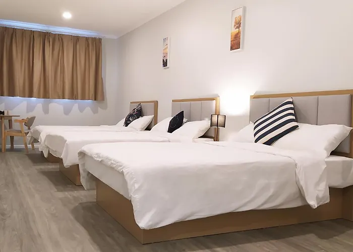 Awa Hotel 4-Star 23-36 Sqm Large Rooms And 3 Sqm Small Single Rooms-Capsules