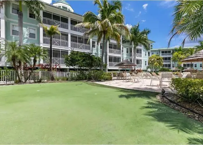 Waterfront Resort In Quiet Gated Community W Pool
