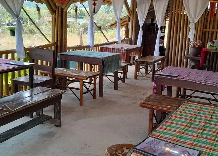 Khao Sok Moon Light Hill Camp