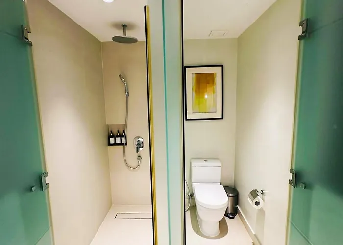 Buena Lux Novotel Manila Hotel Residences Acqua