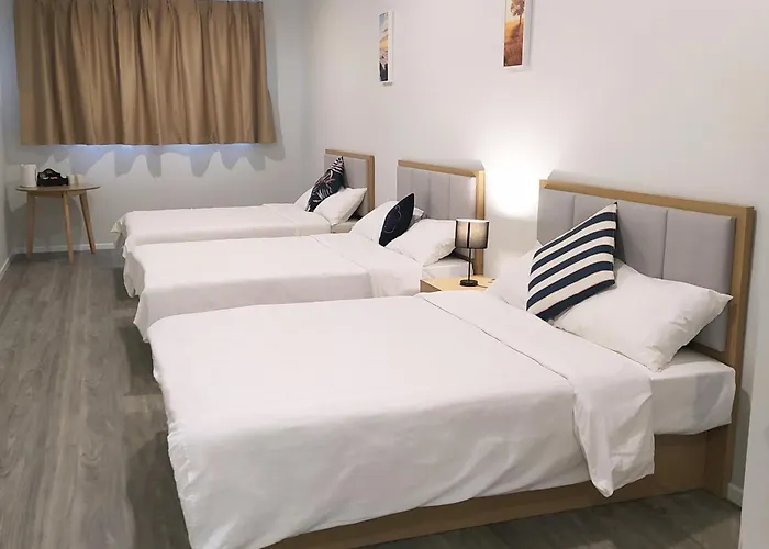 Awa Hotel 4-Star 23-36 Sqm Large Rooms And 3 Sqm Small Single Rooms-Capsules