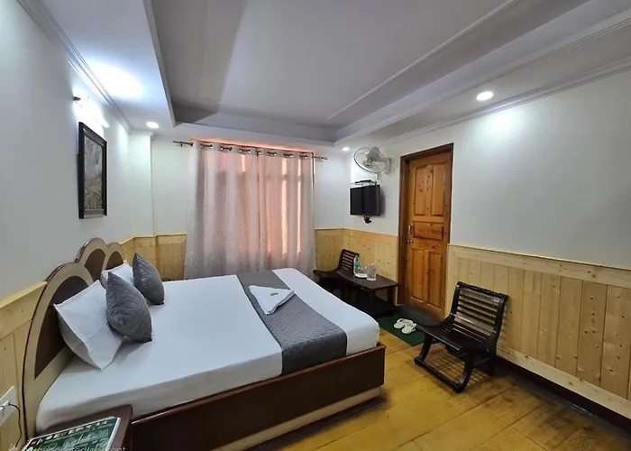 Newlands Homestay Near Mall
