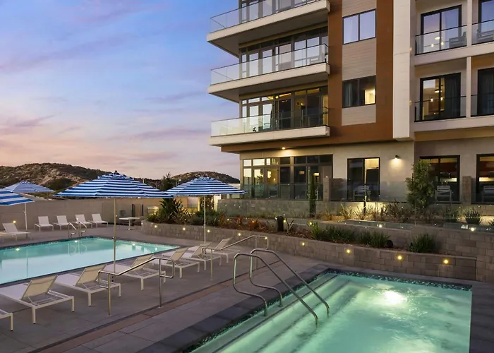 Courtyard By Marriott Sand City Monterey