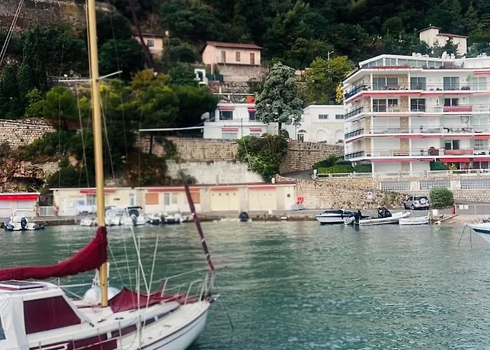 Nuit insolite à bord d'un voilier