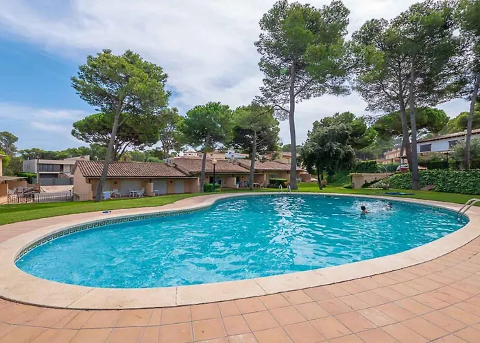 Apartment In Pals - Costa Brava 45886