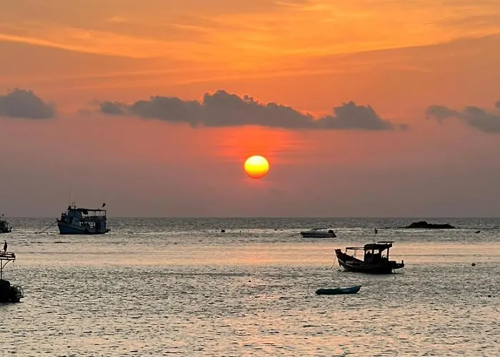 Malila Sea Breeze Hostel