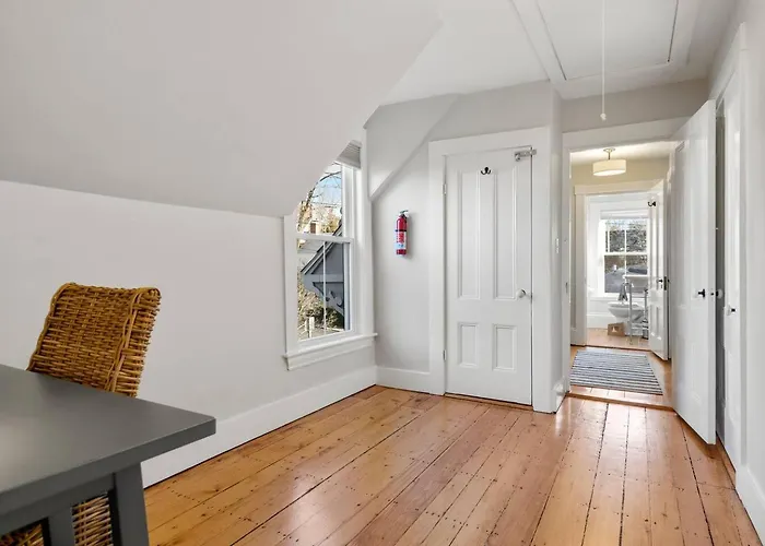 The Mariner|Family Friendly|Backyard|Walk 2 Beach