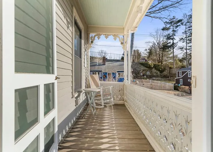 The Mariner|Family Friendly|Backyard|Walk 2 Beach