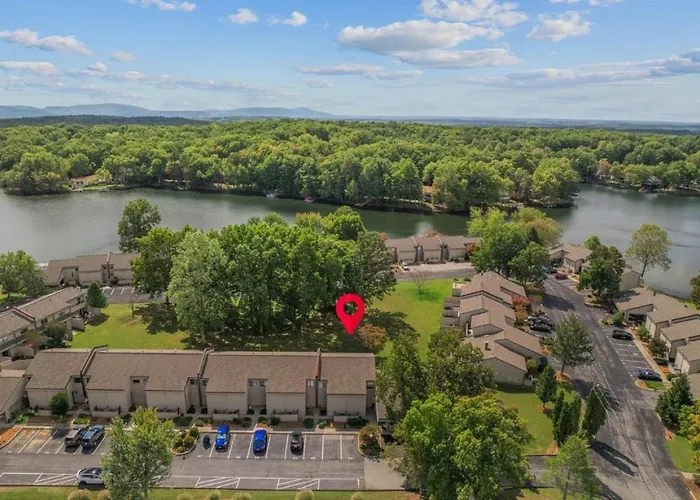 Lakeview Condo In The Heart Of Fairfield Glade 2Br One And A Half Baths
