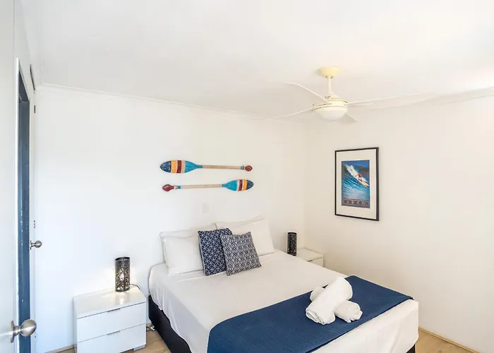 Grosvenor Beachfront Apartments Surfers Paradise