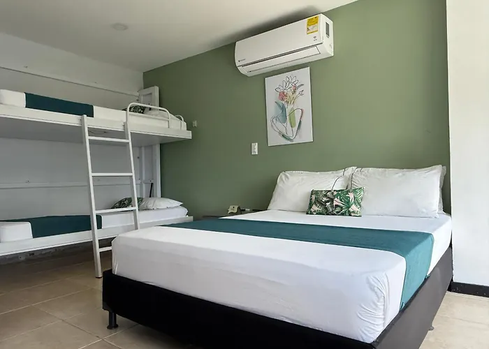 Greenview Medellin By St Hoteles