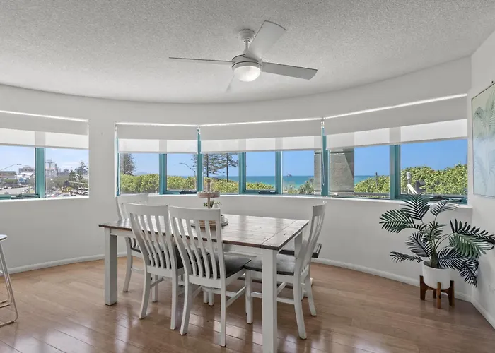 Grand Palais Boolarong Beachside Apartments