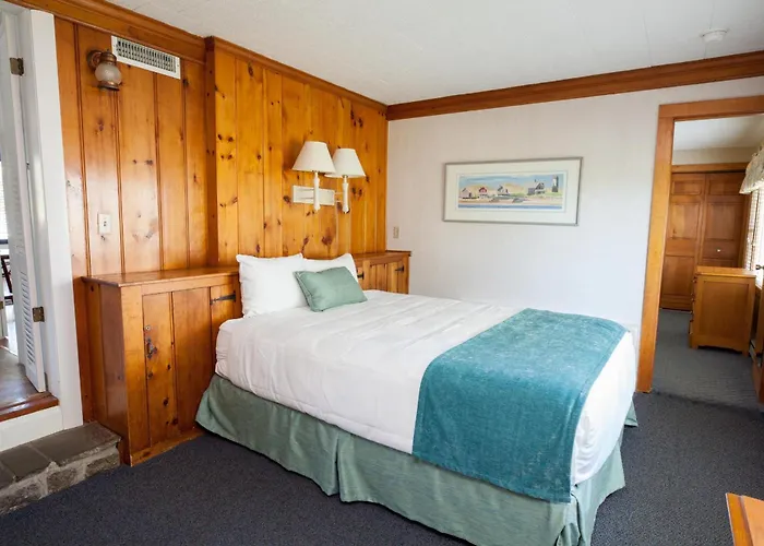 Green Harbor Resort