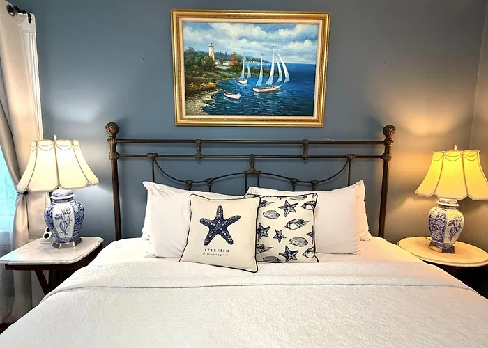 Saltair Inn Waterfront B&B