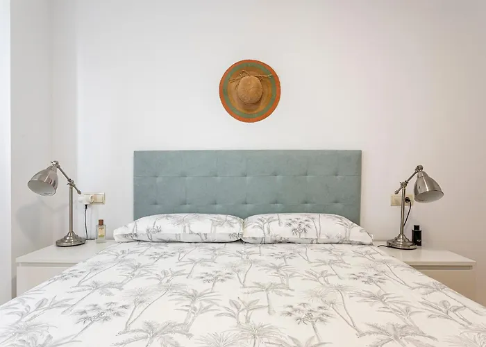 Playa Valencia Residencial Sol y Mar Terraza con Vistas y Parking