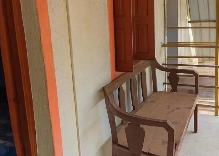 Parvati Niwas Homestay -5 Mins Walking Frm Revdanda Beach & Fort - Huge Monsoon Offer