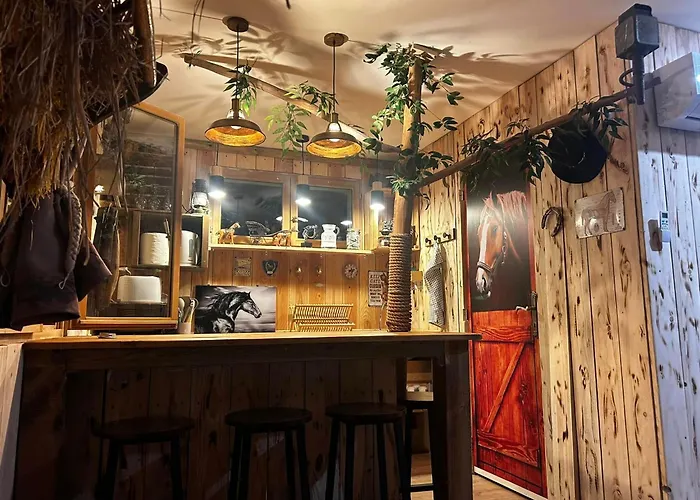 Les Chambres de Paulette - LOGEMENTS A THEMES - CHAMBRE JACK SPARROW - CHAMBRE KOH LANTA - CHAMBRE HARRY POTTER - CHAMBRE ZEN