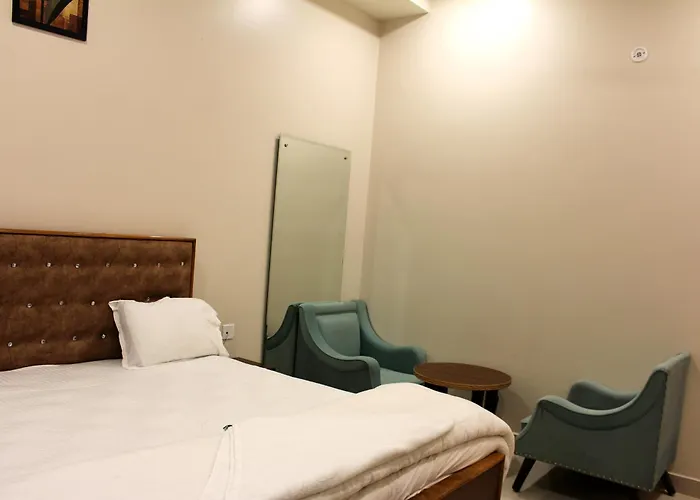 Shagun Hotel & Banquet