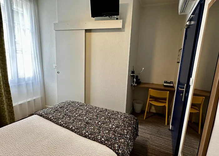 Logis Hôtel Maison Voltaire