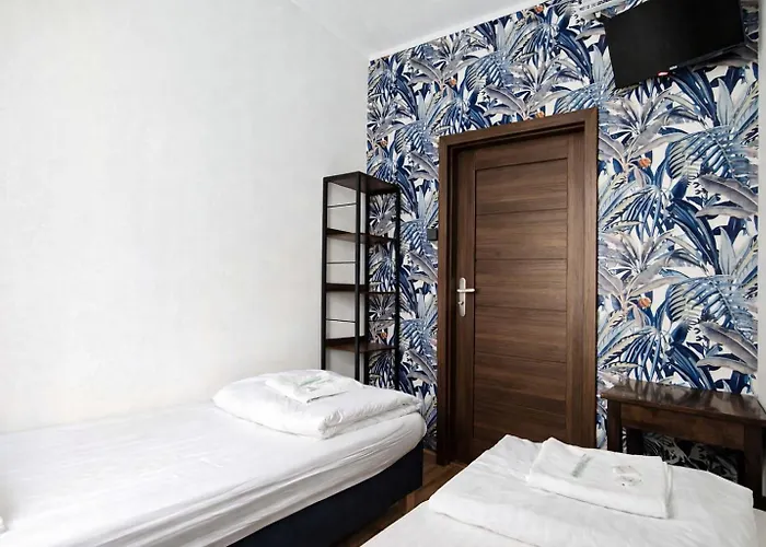 Hostel Helvetia Rooms Warsaw City Center And Old Town