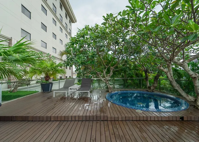 I Hotel Batam
