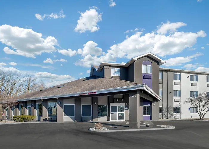 Sleep Inn & Suites - Oxford - University Area