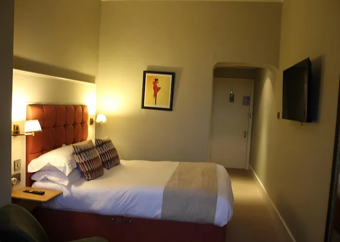Castle Hotel