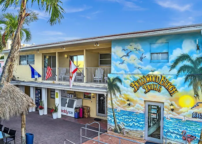 Hollywood Broadwalk Oceanside Hotel