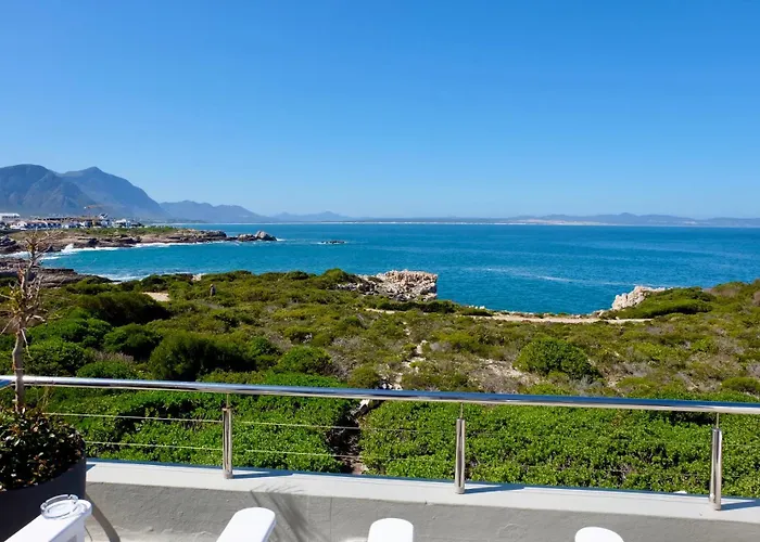 11 Westcliff Rentals