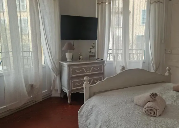 Toulon Soleil Et Douceur II