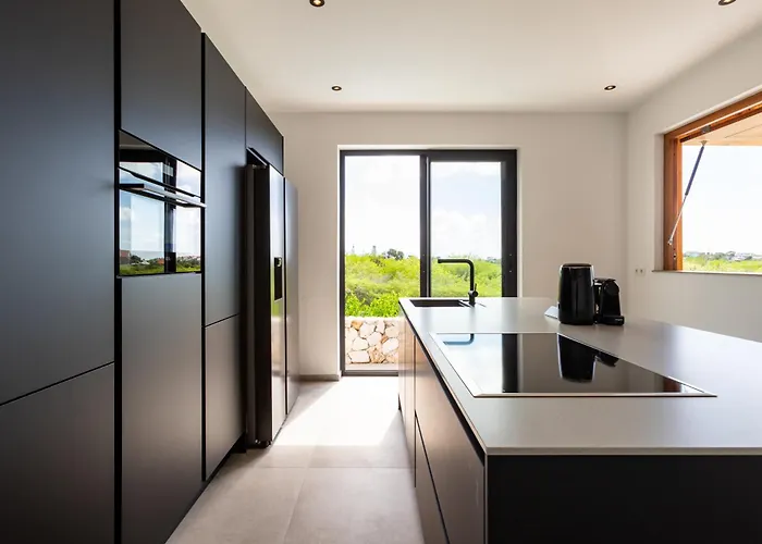 Luxury Villa With Privacy And Private Swimming Pool