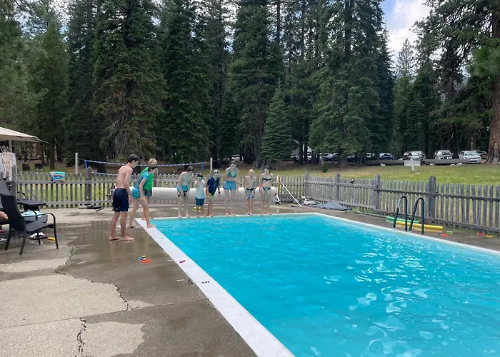 Mountain Meadow Resort