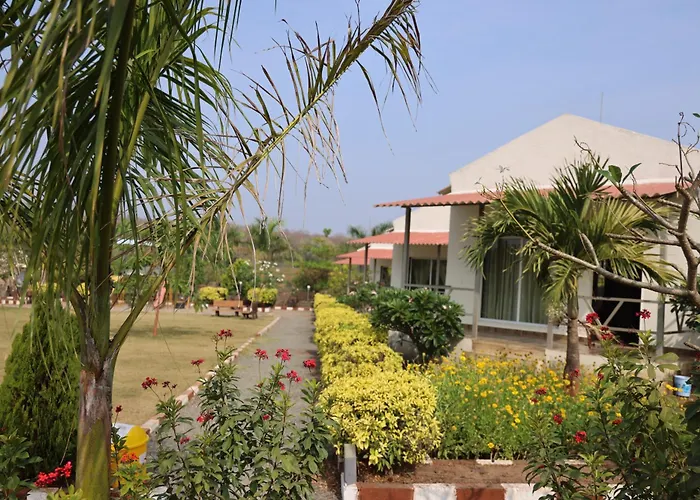 Vanray Farm And Resort